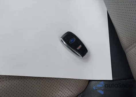 2020 Subaru Forester Limited z USA, uszkodzony, nr VIN JF2SKAUC4LH499373